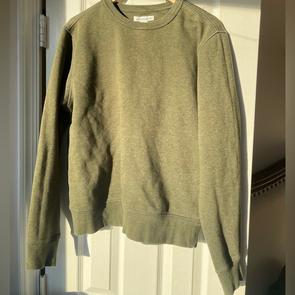 Cool crew neck perfect green